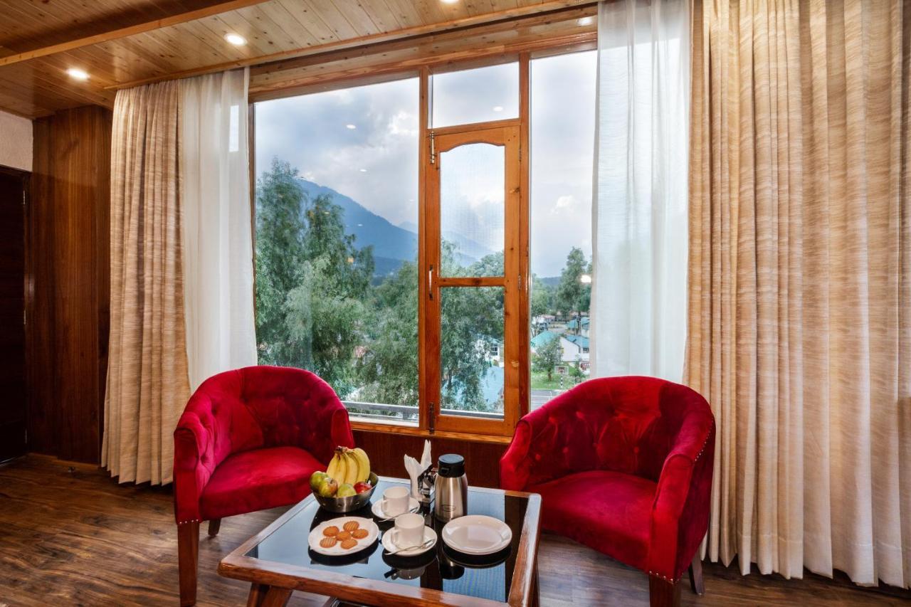 Suryansh Regency Manali Centrally Heated Air Cooled With Private Balconies Manāli Exteriér fotografie