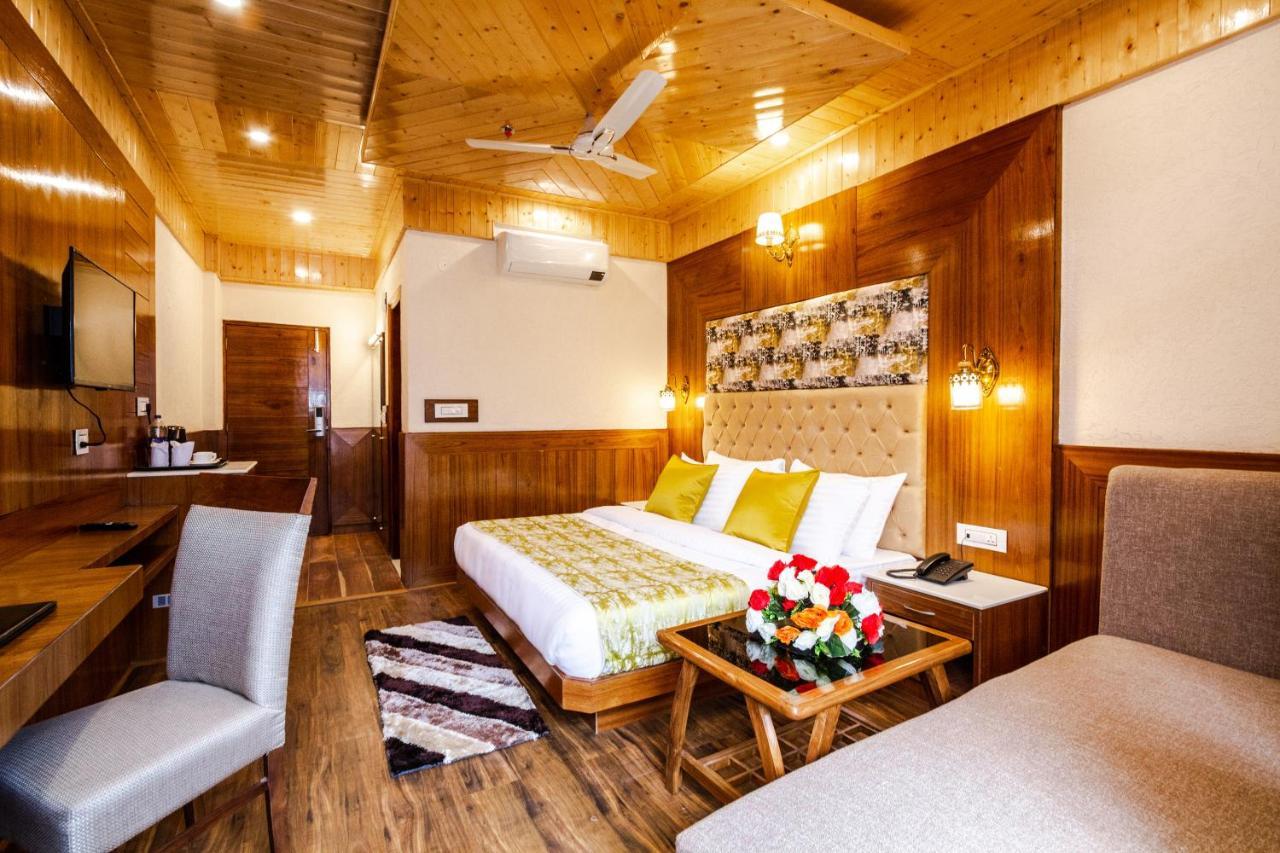 Suryansh Regency Manali Centrally Heated Air Cooled With Private Balconies Manāli Exteriér fotografie
