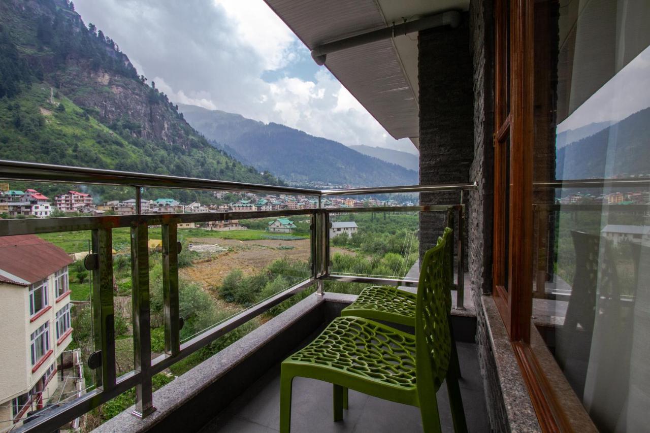 Suryansh Regency Manali Centrally Heated Air Cooled With Private Balconies Manāli Exteriér fotografie